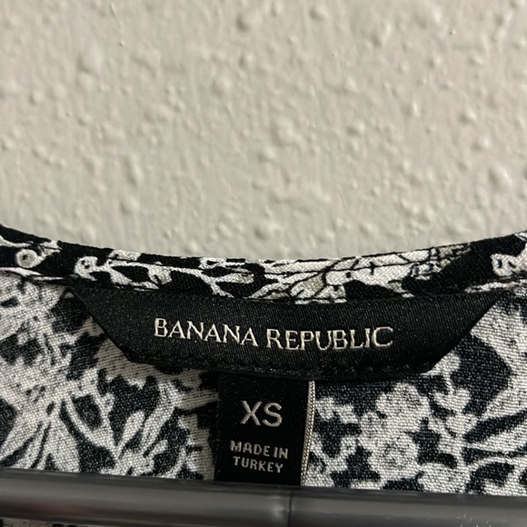 Banana Republic blouse - Picture 4 of 5